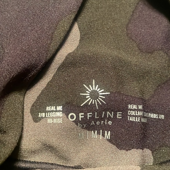 offline by Aerie - size medium- Camo - real me  7/8- high rise leggings - Picture 12 of 12